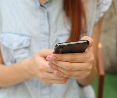 How to Receive SMS Online with Temporary Phone Numbers