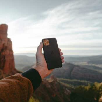 How to Receive a Verification Code Overseas While Traveling